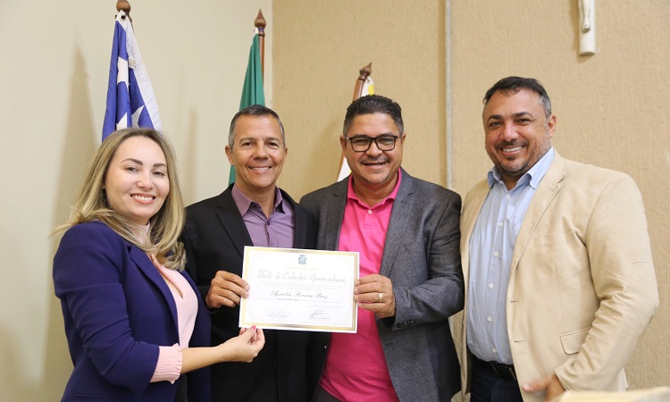 Agnaldo Pereira Braz é homenageado pela Câmara de Aparecida