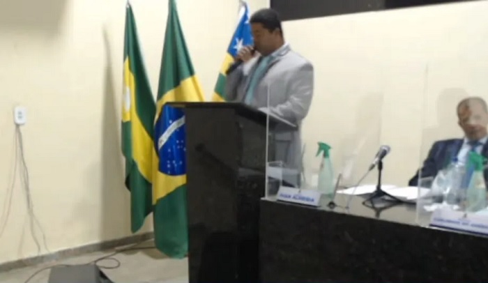 Vereador classifica greve dos professores como “show de burrice”