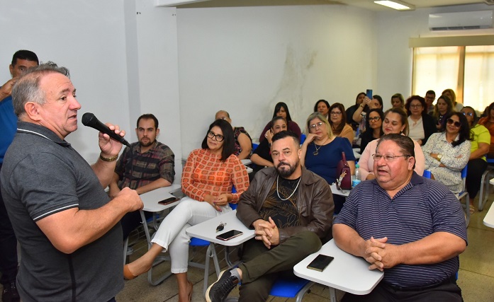Vilmar lança reforma do Centro de Qualificação Profissional