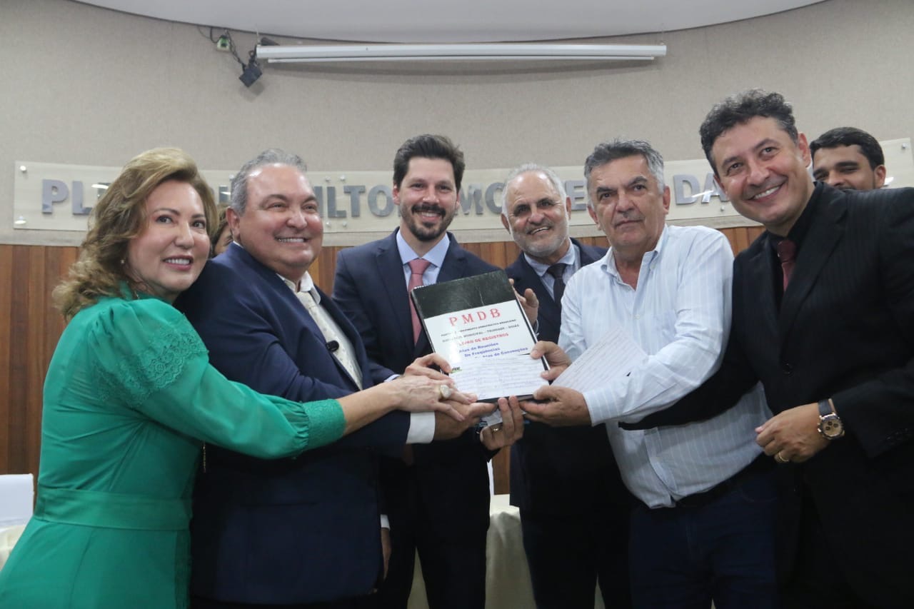 Daniel Vilela filia ao MDB ex-prefeito de Trindade Jânio Darrot