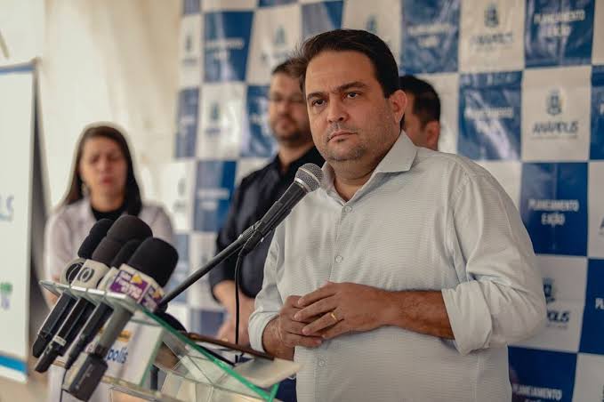 Prefeito Roberto Naves deixa o Progressistas