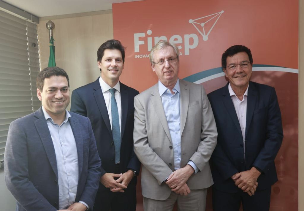 Daniel Vilela busca investimentos para projetos de Inteligência Artificial