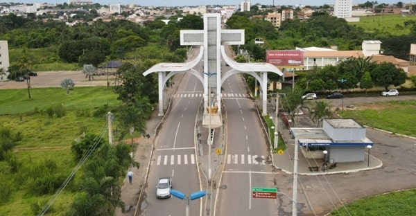 Avião cai em Trindade neste domingo