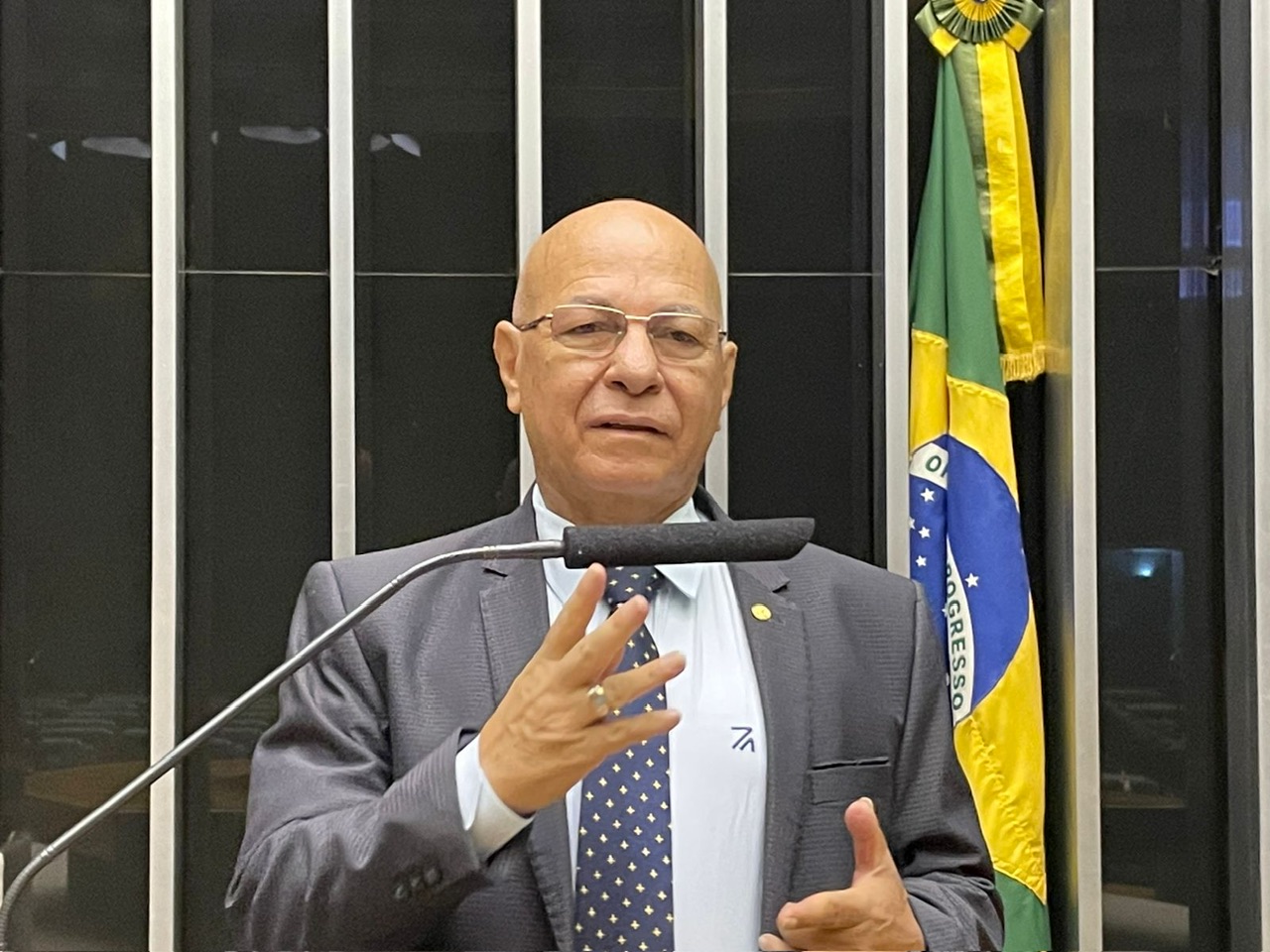“Gestor precisa trabalhar todos os dias do mandato”, afirma Professor Alcides