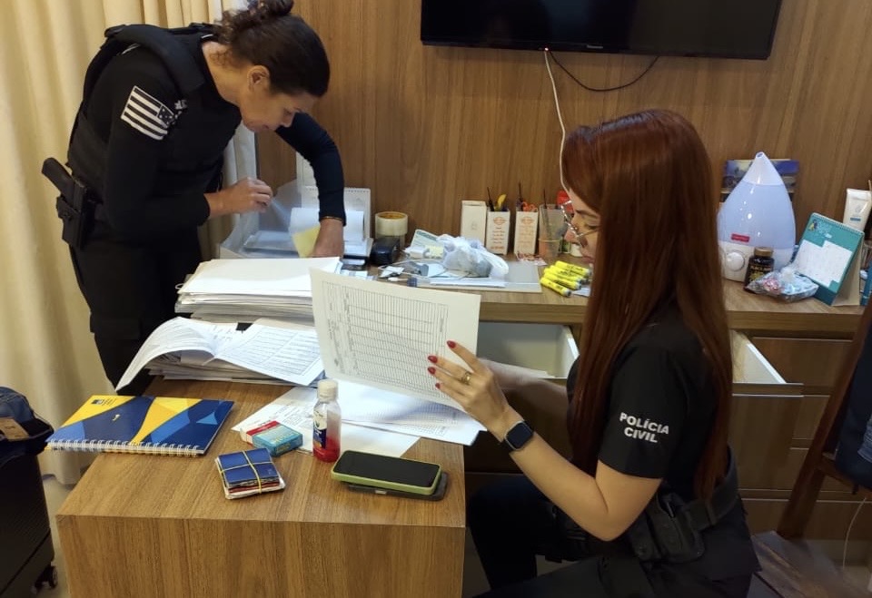 b387aafc-47f5-4243-9f5a-8d1f6015967c