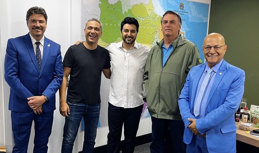 Professor Alcides e Fred Rodrigues acertam detalhes da pré-campanha com Bolsonaro