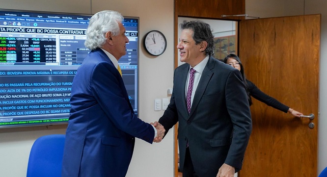 Caiado se reúne com Haddad e avalia encontro como “positivo”