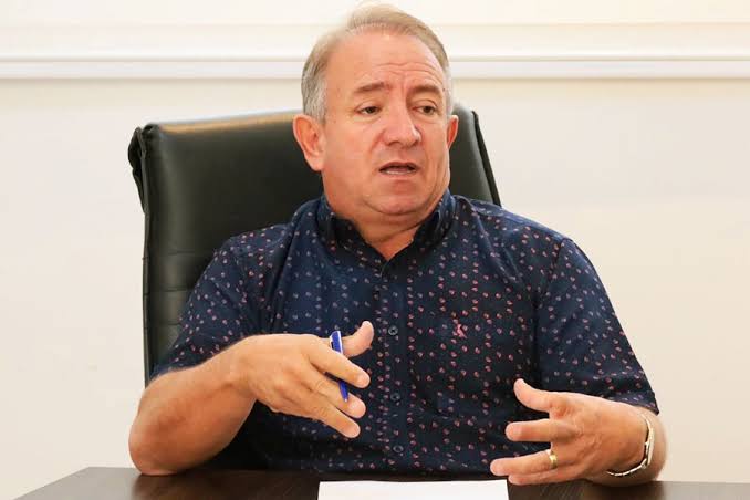 Após reuniões com Leandro, Professor e Caiado, Vilmar avalia cenário para definir posicionamento