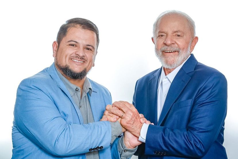 Willian Panda recebe apoio de Lula e cutuca Leandro e Mendanha