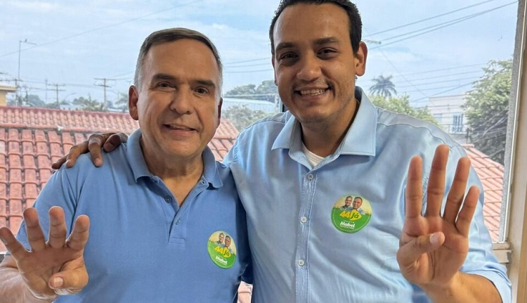 Vice de Rogério Cruz declara apoio à candidatura de Sandro Mabel