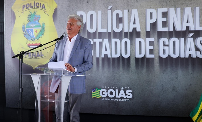 Caiado entrega equipamentos e viaturas para a segurança penitenciária