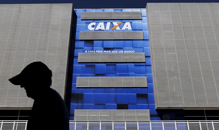 Caixa eleva de 1 a 2 pontos percentuais juros para compra de imóveis