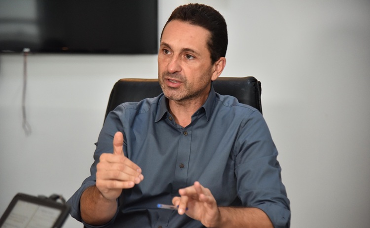 Prefeito Vilela antecipa pagamento dos aposentados e pensionistas de Aparecida