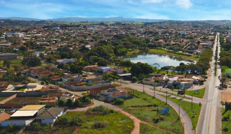 Homem é condenado a 18 anos de prisão por mandar matar o primo