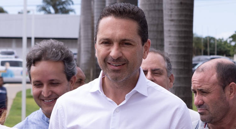 Vilela assina nesta quinta o contrato de modernização da iluminação pública