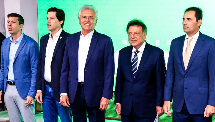 Caiado passa missão a Adib Elias: Goiás como destaque nacional em infraestrutura