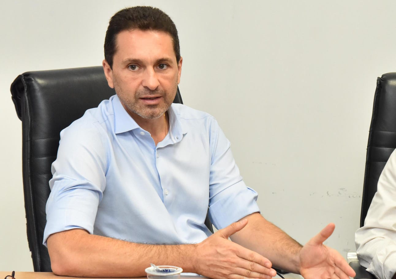 Prefeito Vilela se reúne individualmente com os vereadores nesta quinta-feira