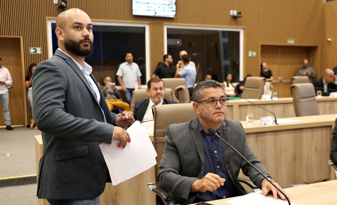 Vereadores de Aparecida aprovam a criação do Programa Parlamento do futuro