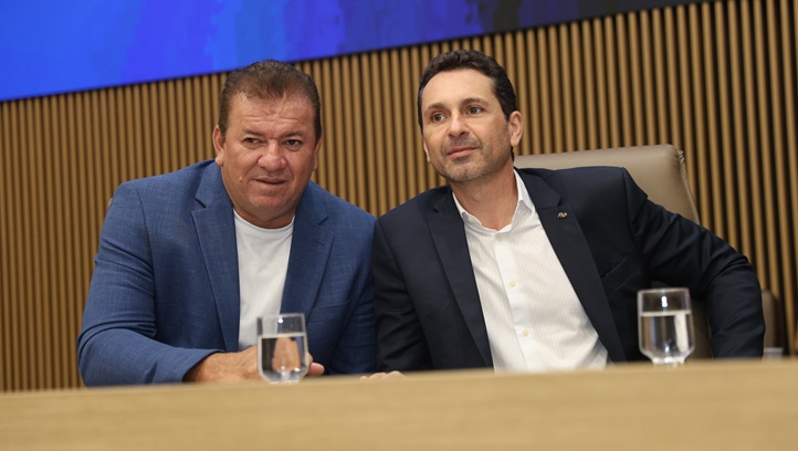 Gilsão Meu Povo propõe Título de Cidadão Aparecidense ao Prefeito Leandro Vilela