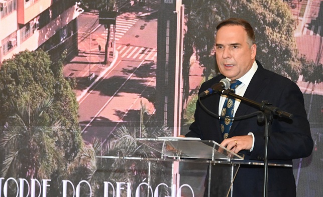 Mabel anuncia desapropriação do Jóquei Clube para abrigar Palácio da Cultura