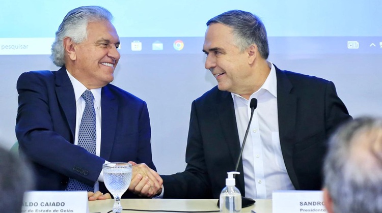 TRE mantém Caiado elegível e reverte cassação de Mabel