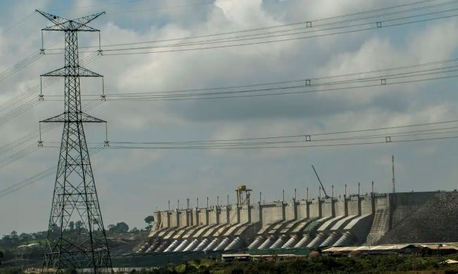 Conta de luz vai ficar mais cara a partir de maio, avisa Aneel