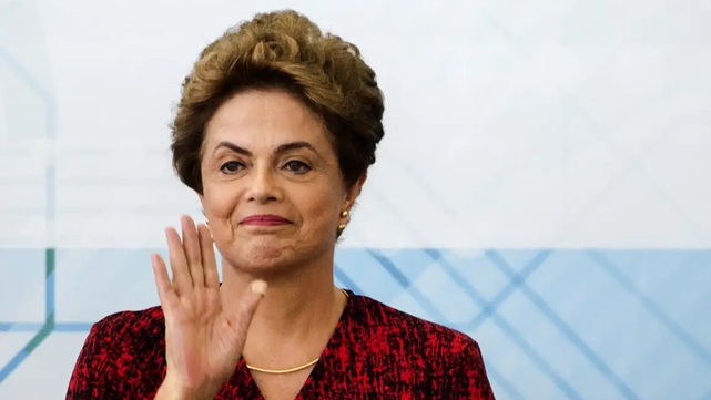 Ex-presidente Dilma Rousseff é anistiada e vai receber indenização