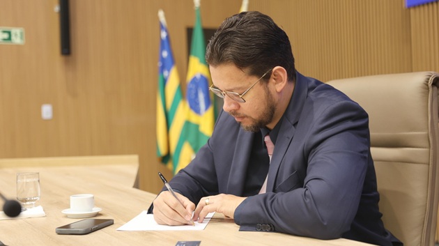 “Quero ser líder da oposição e não do PL”, anuncia vereador de Aparecida