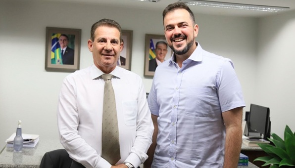 “Recebo com muita alegria meu amigo Gustavo Mendanha no PSD”, diz Vanderlan