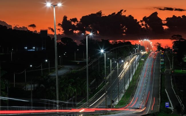 Prefeitura moderniza iluminação da Rodovia dos Romeiros com o Programa Brilha Goiânia