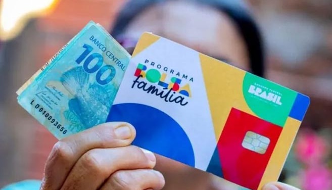 Bolsa Família: 12 estados tem mais beneficiários que carteira assinada