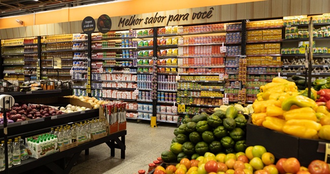 Após melhorias estruturais, Bretas reinaugura mais três lojas em Goiânia