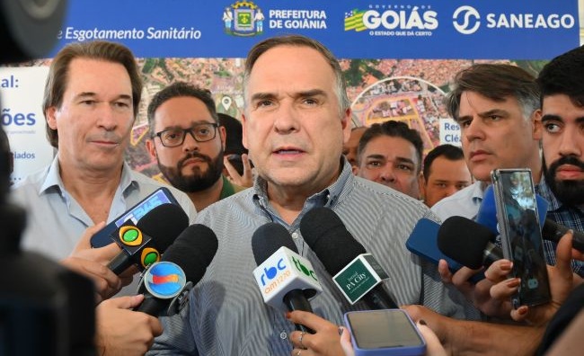 Mabel comemora avanço na implantação do esgotamento sanitário em Goiânia