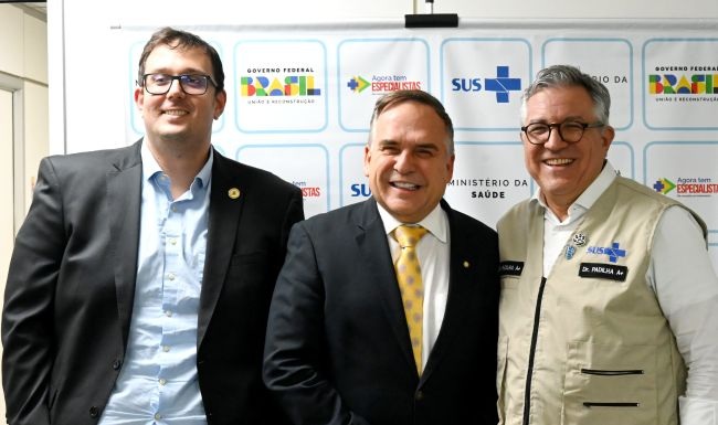 Mabel vai a Brasília buscar recursos para a saúde em Goiânia