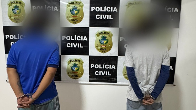 Dois homens espancam vítima na porta de distribuidora; Suspeitos são presos