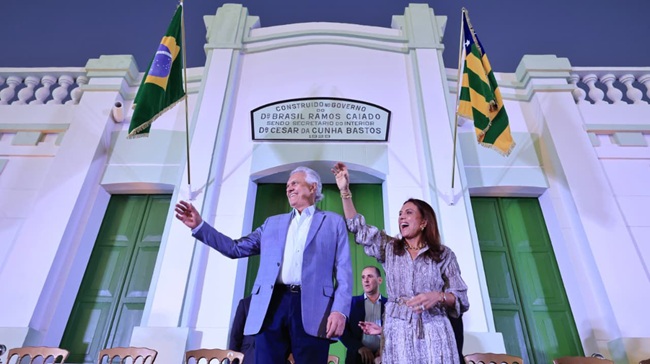 Na cidade de Goiás, Caiado entrega restauração do Palácio da Instrução