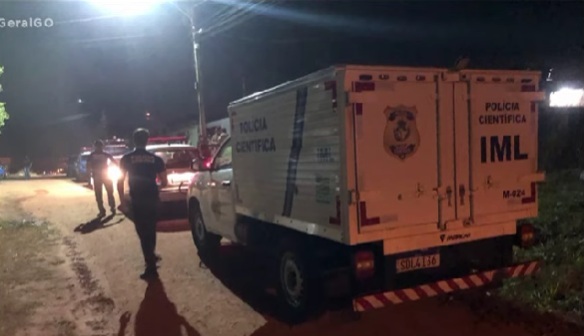 Adolescente de 16 anos é morta a facadas por ladrão dentro de casa