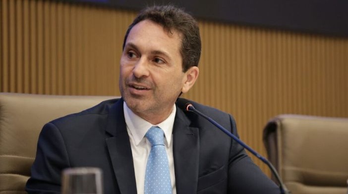 Leandro Vilela governa com ampla maioria na Câmara de Aparecida