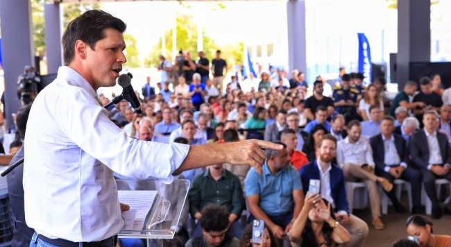 “O governo de Ronaldo Caiado transformou crise em eficiência”, diz Daniel Vilela