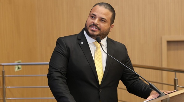 Vereador do PL mantém aliança com Vilela e admite chance de Wilder disputar o Governo