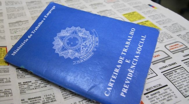 OPORTUNIDADE: Mais de 2,2 mil vagas de emprego disponíveis; veja como conseguir a sua