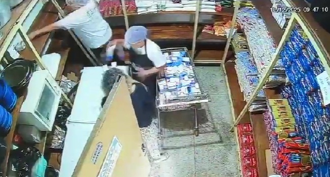 GCM de Aparecida prende diretora de escola municipal suspeita de furtar alimentos da merenda; vídeo