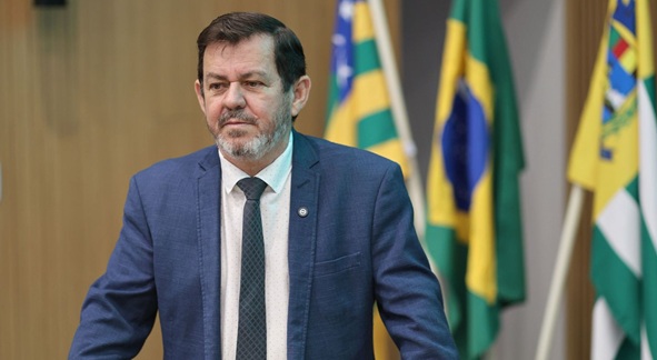 Gleison quer que ex-gestores do AparecidaPrev e da Fazenda prestem esclarecimentos