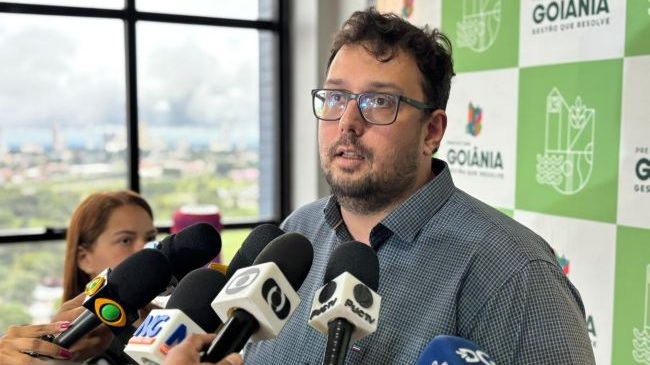 Prefeitura adota medidas duras junto a fornecedores para assegurar abastecimento na Saúde