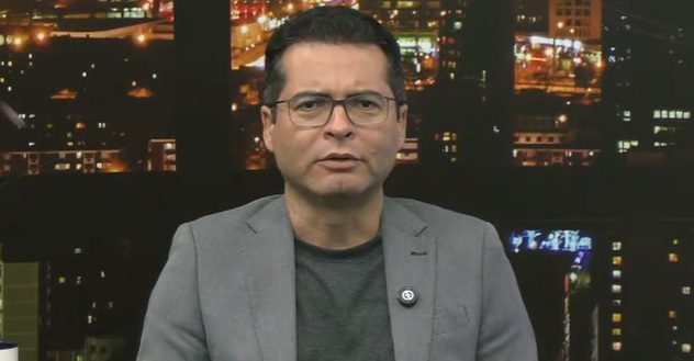 “No que depender de nós, o Professor Alcides não permanece no PL”, declara Oseias Varão