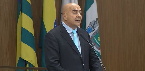 Deputado diz que foi processado por Marconi Perillo: “Não perdeu o estilo de coronel” Deputado diz que foi processado por Marconi Perillo: "Não perdeu o estilo de coronel"