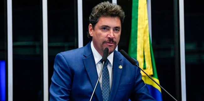 Sem aval de Bolsonaro, Wilder insiste em candidatura ao Governo Sem aval de Bolsonaro, Wilder insiste em candidatura ao Governo
