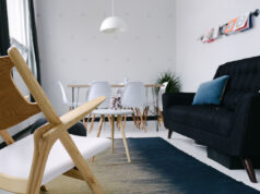 DiCaprio’s Win Commemorated with Street Mural