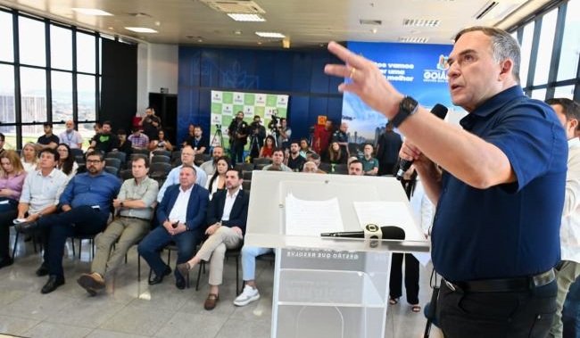 Mabel detalha aprimoramento na fiscalização, ordenamento urbano e abordagem social em Goiânia