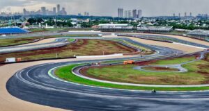 Arena Goiás recebe público com programação e transmissão do MotoGP na Praça Cívica em Goiânia